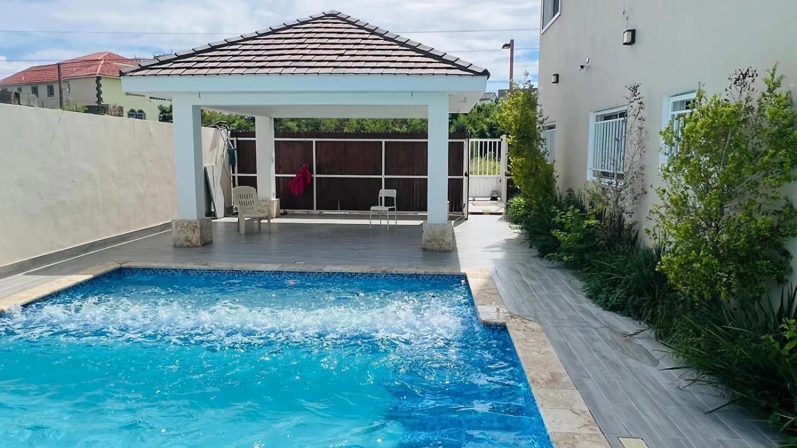 Ambar Luxurious Condo At Caleta contacts